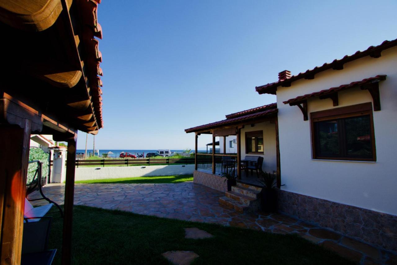 Enalio Beach House Nea Kallikrateia Exterior foto